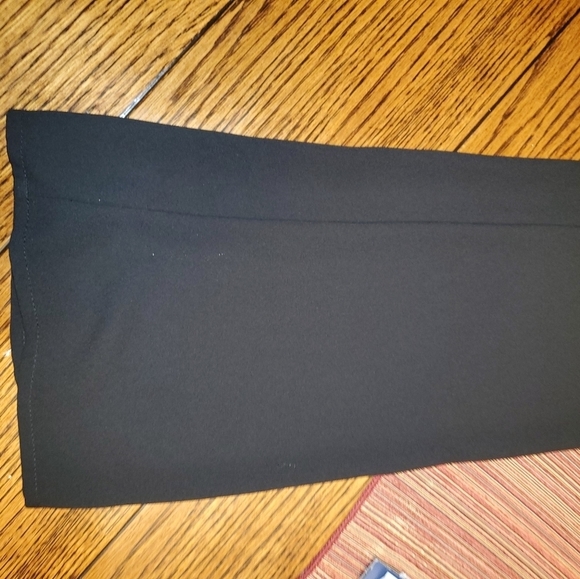 LUSH Women's V-neck with Criss-cross Tie Tunic - Picture 6 of 7